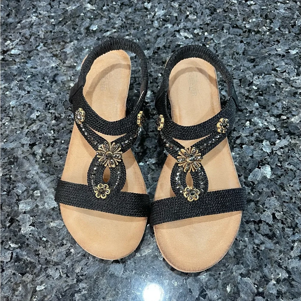 Shibever Black Floral-Accent Women's Wedge Sandals Size 39/8-8.5